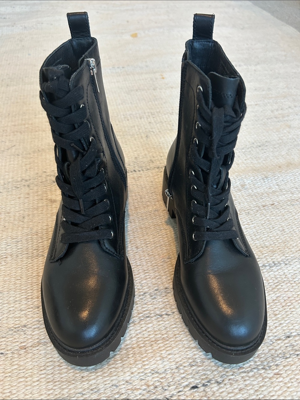 NWOB Steve Madden Checker Black Leather Lug Sole Combat Boots